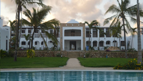 CLUBHOUSE